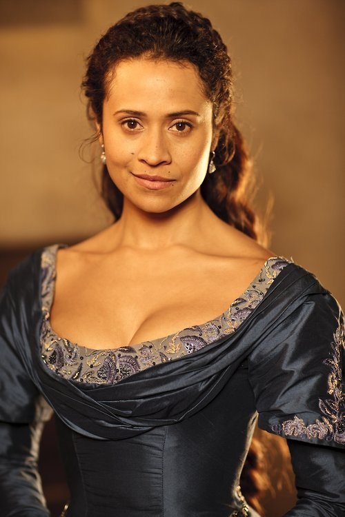 Angel Coulby con la gonna