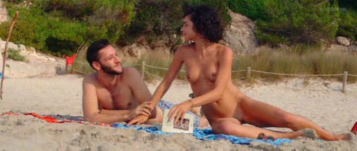 Olivia Delcan foto amatoriali culo nudo 36
